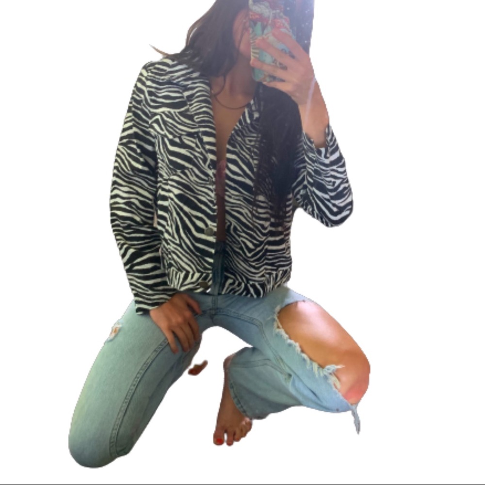 Animal Print Jacket - Picture 3 of 6